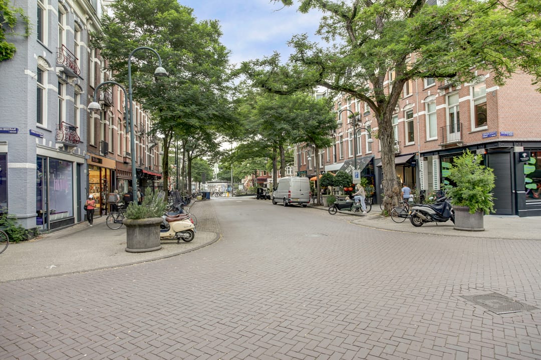 Photo 47 of Van Breestraat 148-H