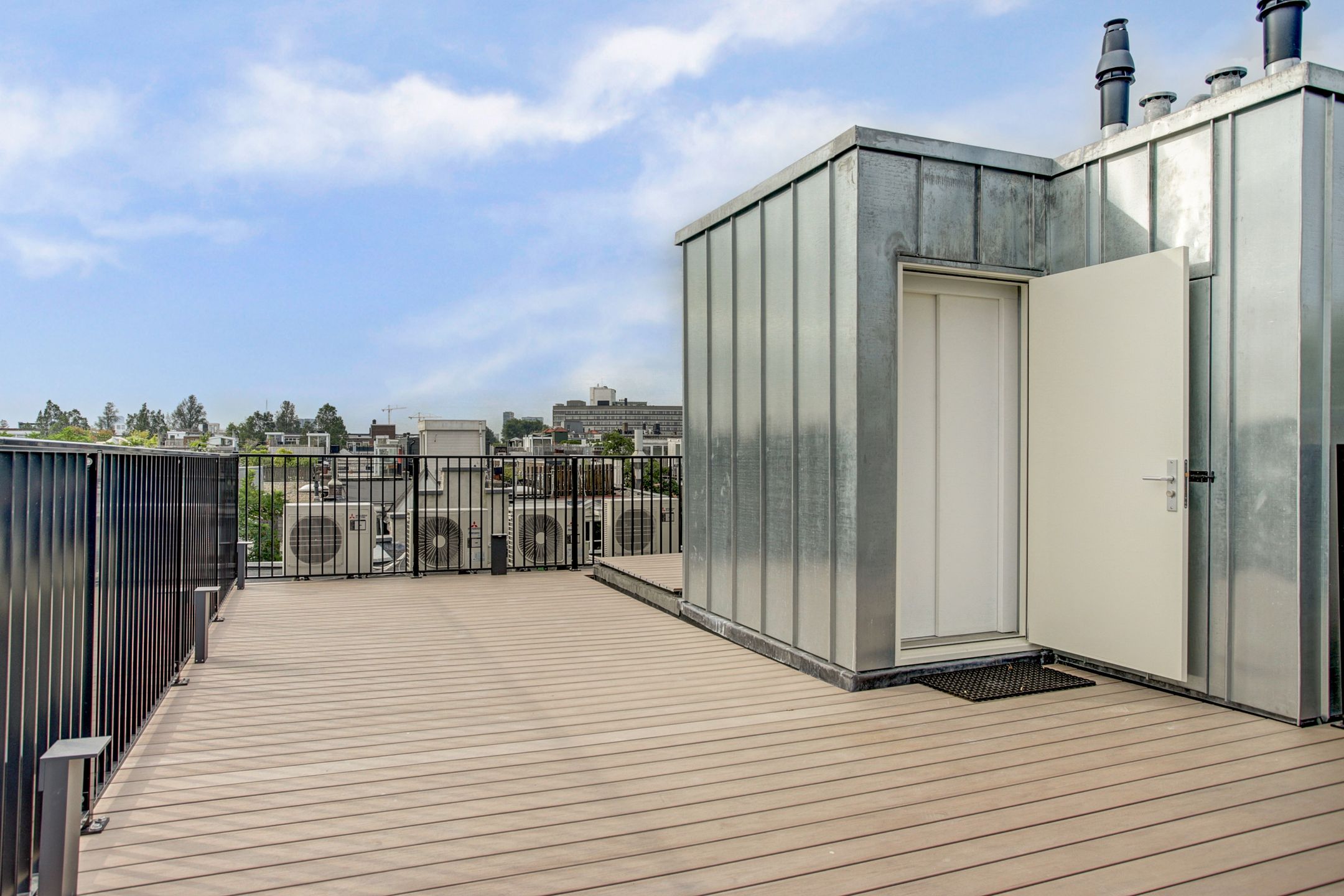 Foto 12 van Van Breestraat 148-2