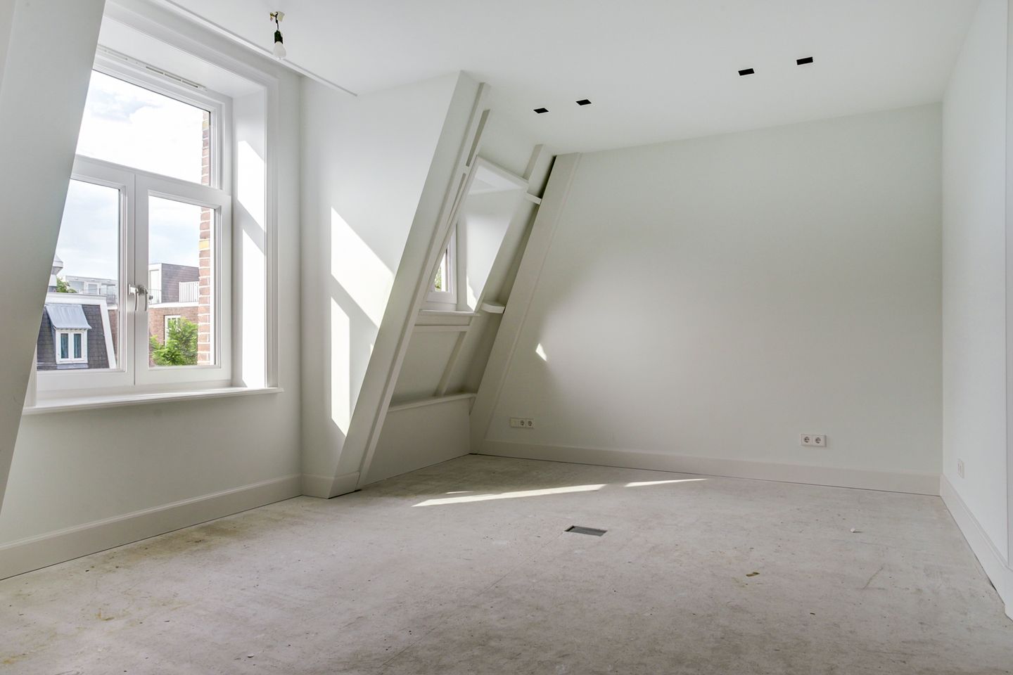 Foto 14 van Van Breestraat 148-2