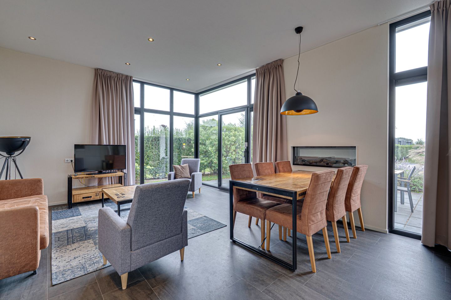 Photo 40 of Mettenijedijk 33-076