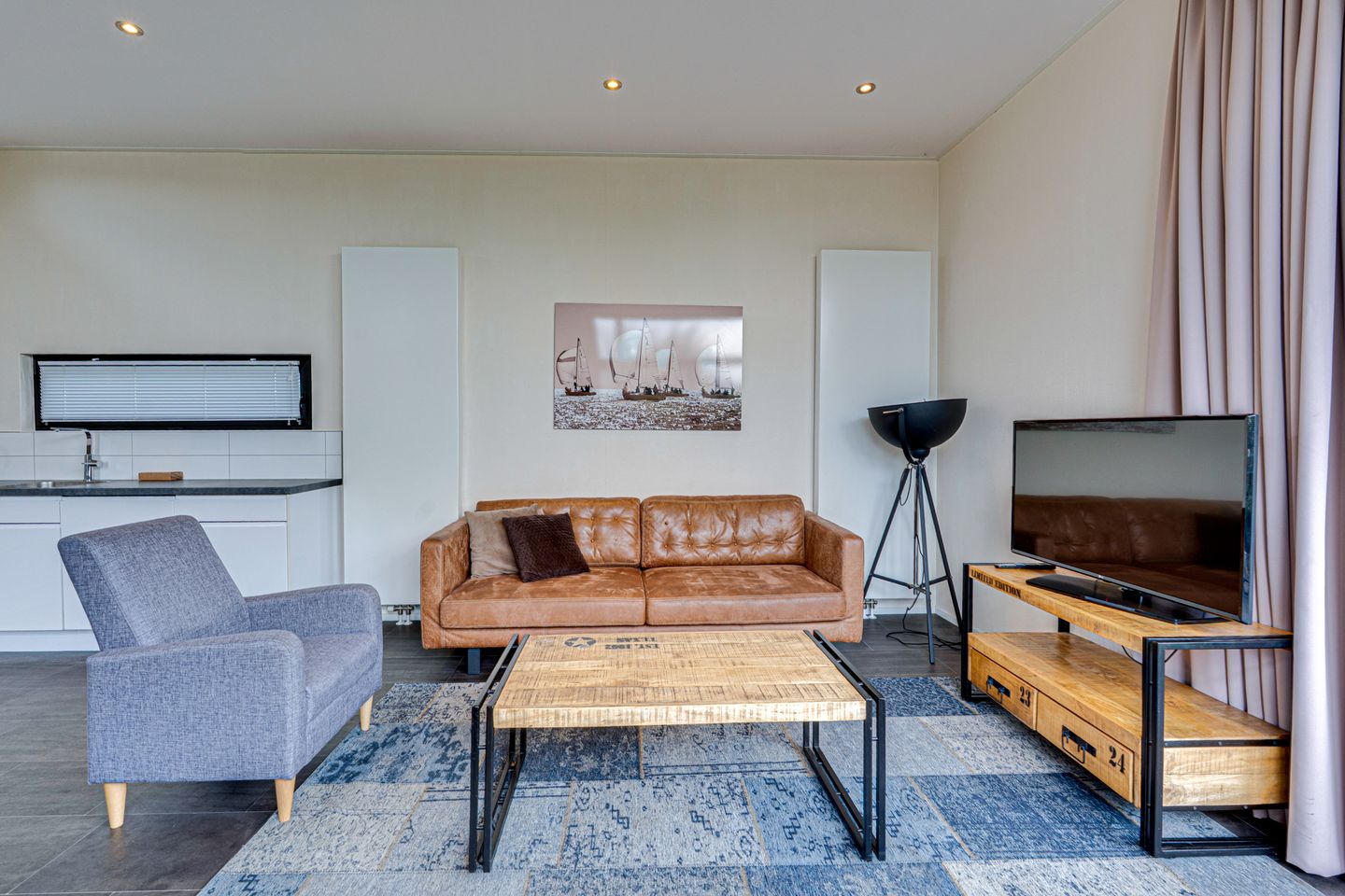 Photo 44 of Mettenijedijk 33-076