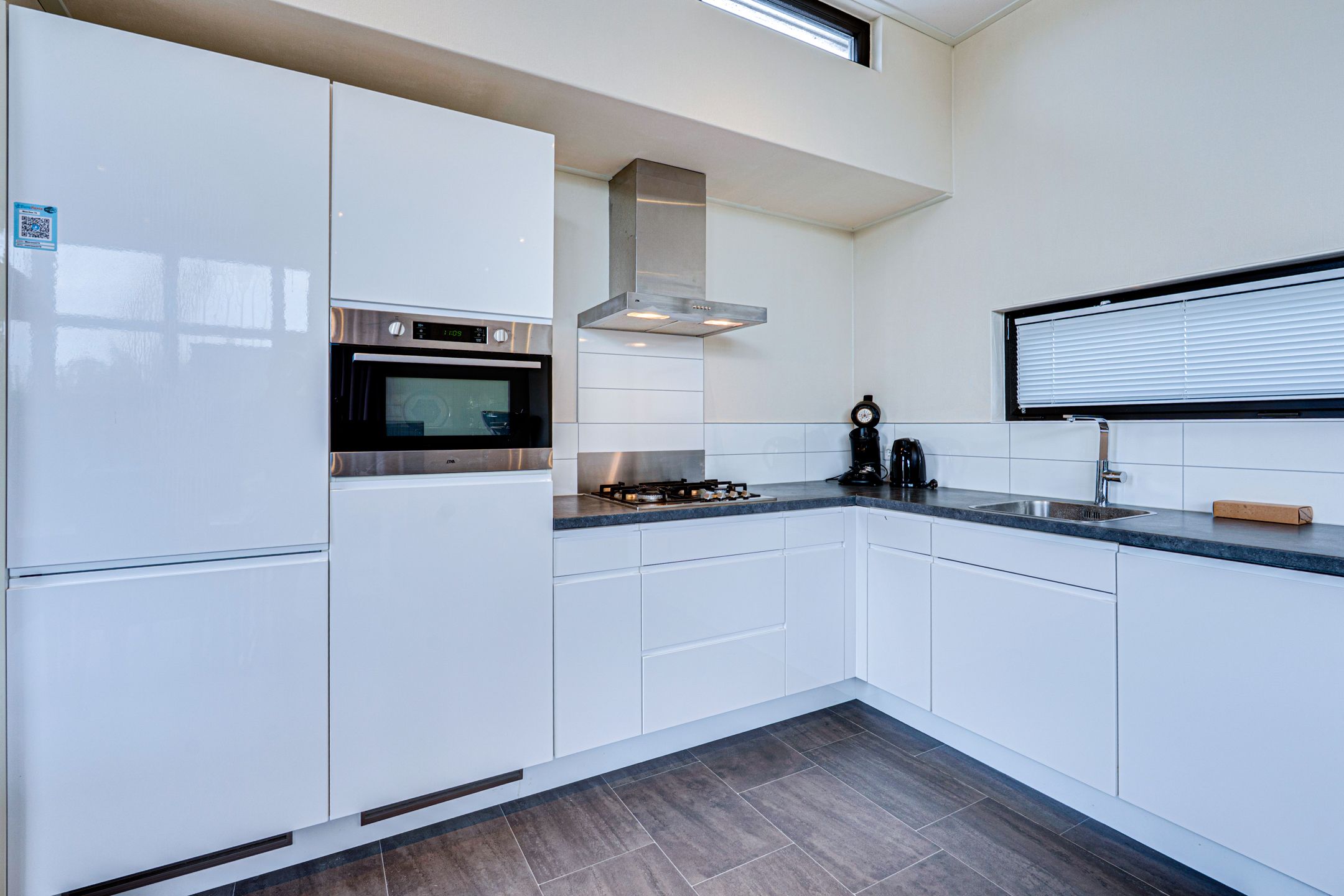 Photo 48 of Mettenijedijk 33-076