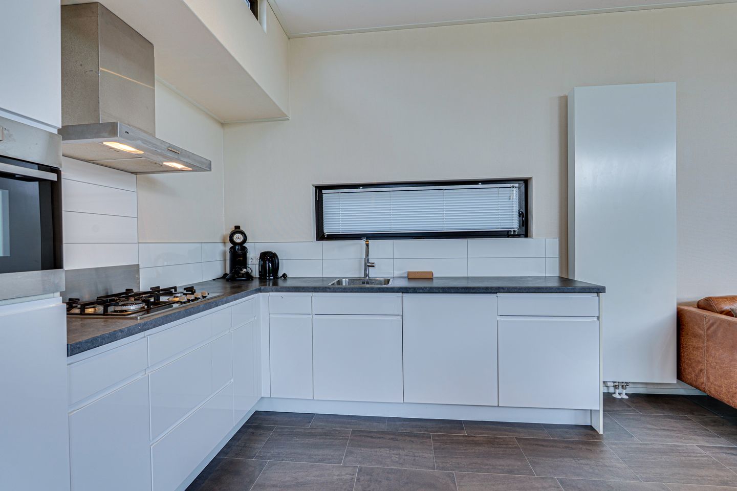 Photo 49 of Mettenijedijk 33-076