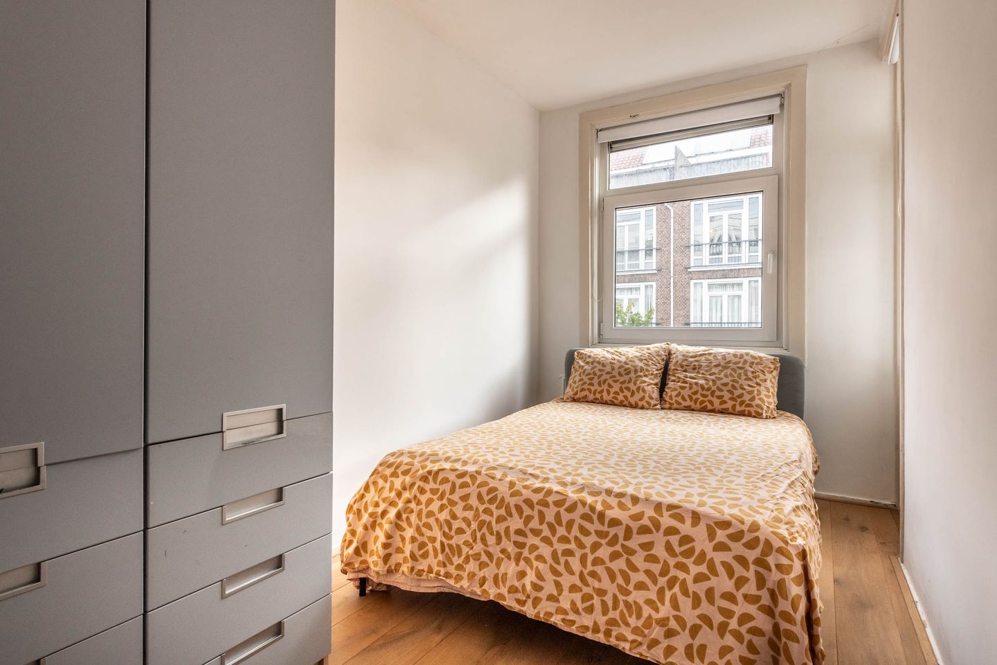 Foto 14 van Warmondstraat 157-2