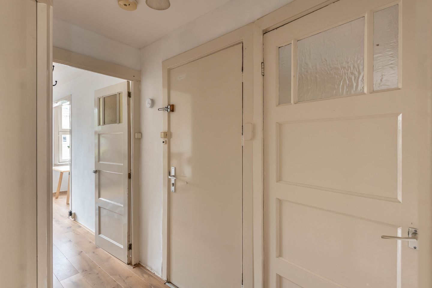 Foto 20 van Warmondstraat 157-2