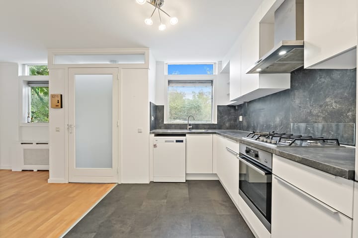 Photo 7 of Zandzeggelaan 23