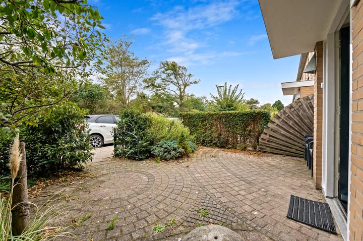 Photo 40 of Zandzeggelaan 23