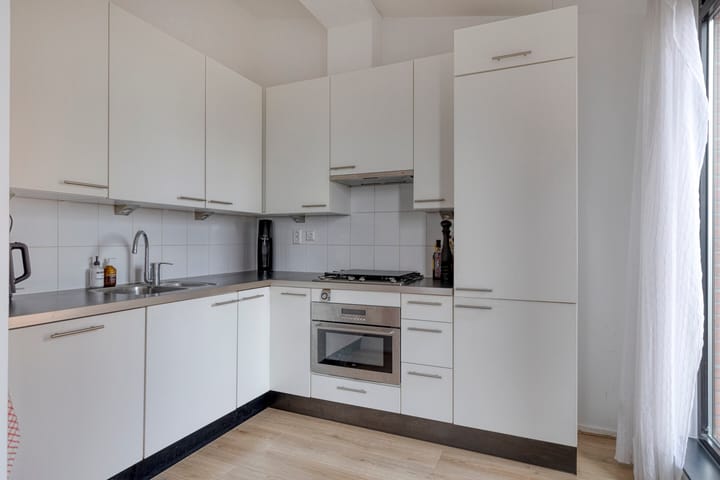 Foto 25 van Simon Carmiggelthof 80