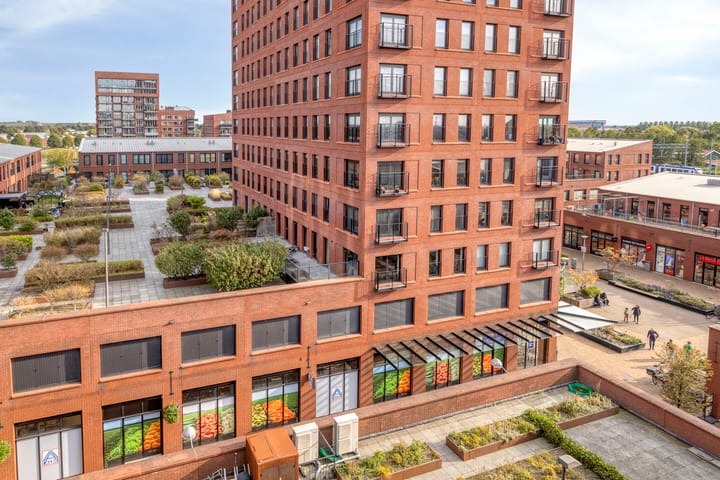 Foto 42 van Simon Carmiggelthof 80