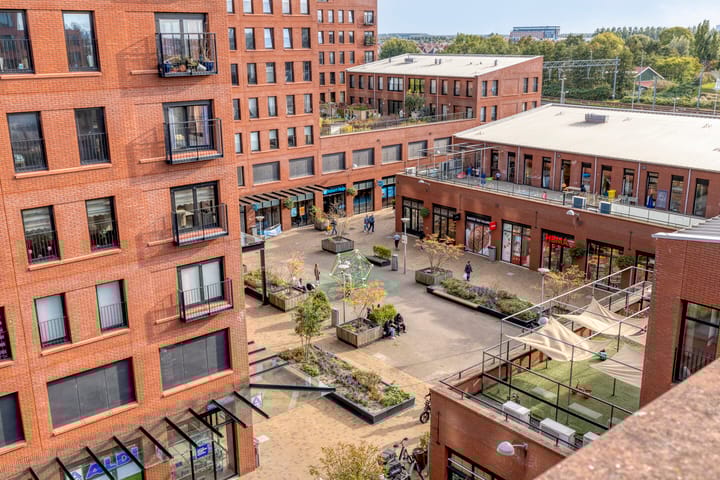 Foto 43 van Simon Carmiggelthof 80