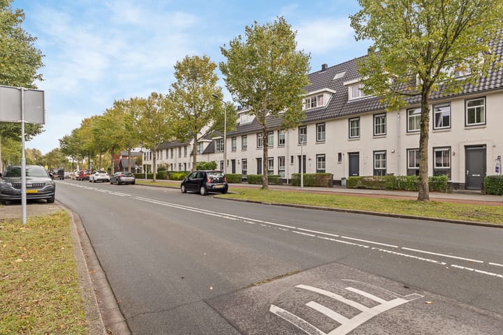 Photo 5 of Jane Addamslaan 35