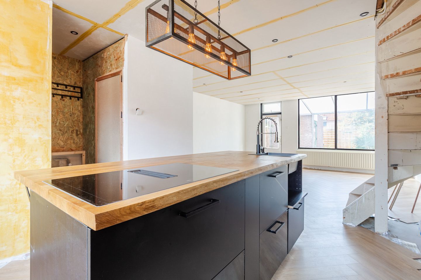 Foto 10 van Zutphenstraat 32