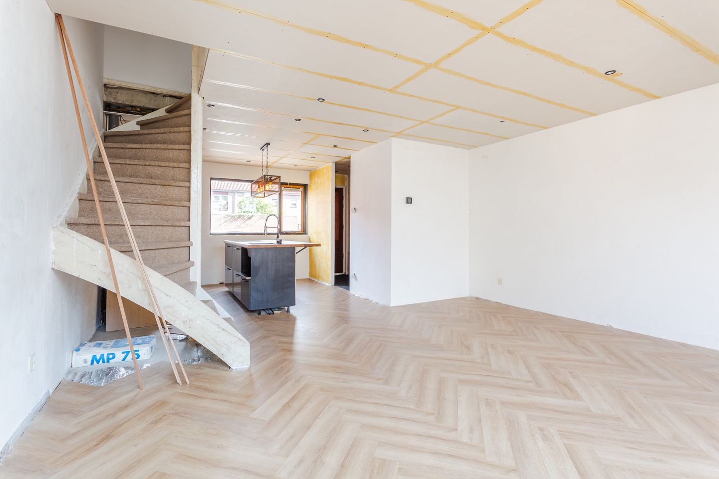 Foto 19 van Zutphenstraat 32