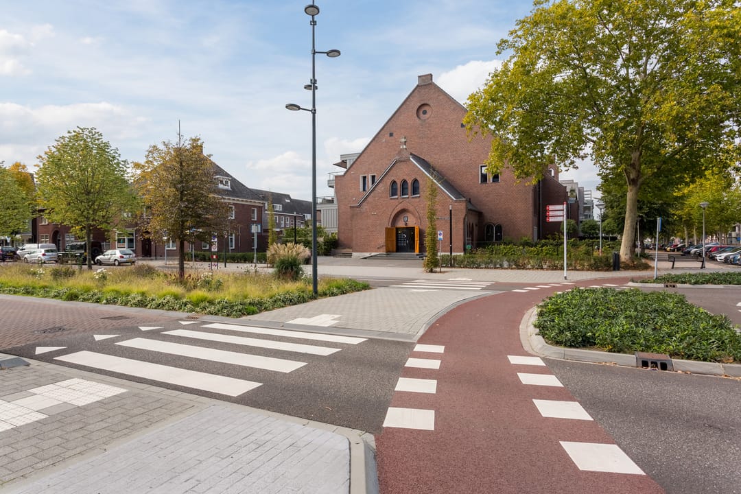 Foto 43 van Valkenierstraat 33-A