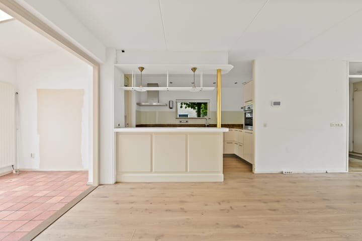 Foto 30 van Leeuweriklaan 19