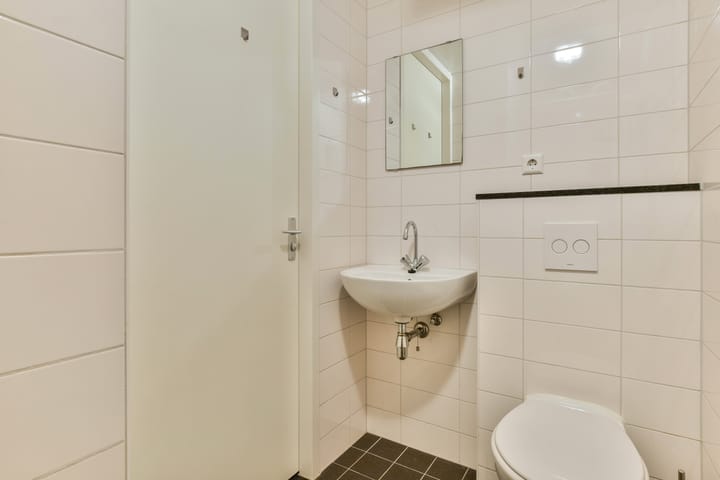 Photo 11 of Welnastraat 471