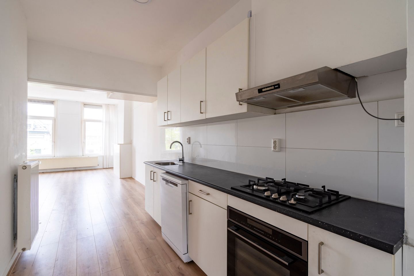 Foto 5 van Nieuwe Binnenweg 288-C02