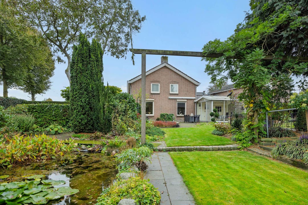 Photo 47 of Heescheweg 3