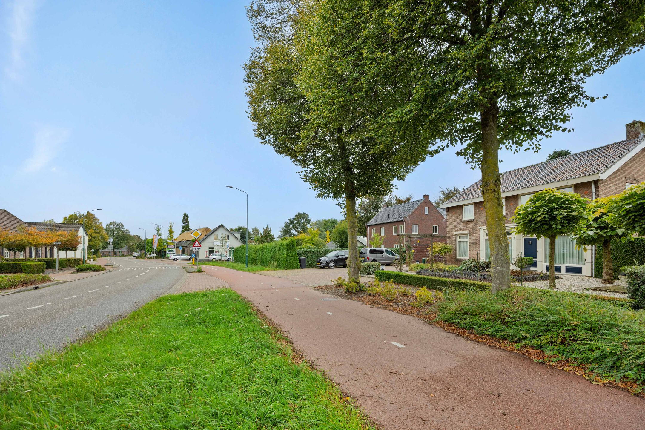 Photo 69 of Heescheweg 3