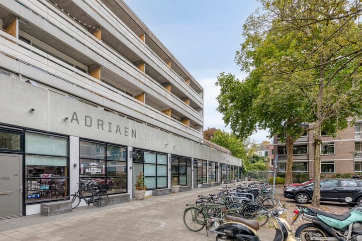 Foto 8 van Adriaan van Bergenstraat 242