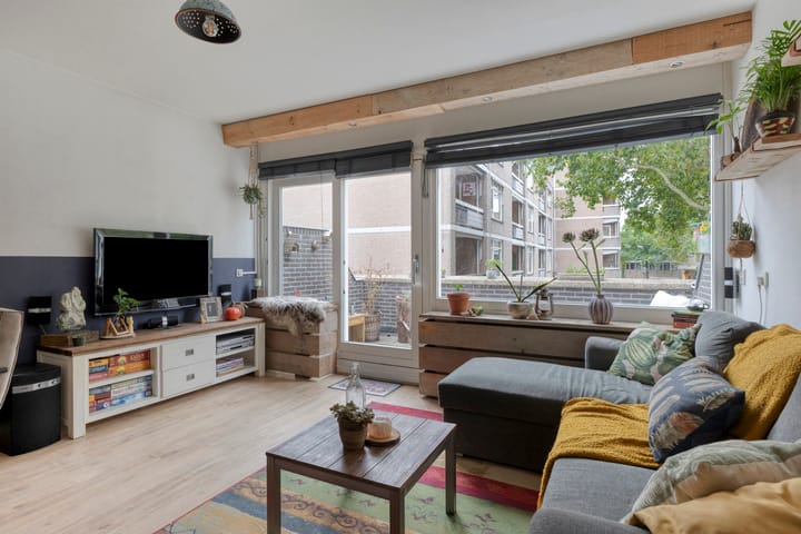 Foto 19 van Adriaan van Bergenstraat 242