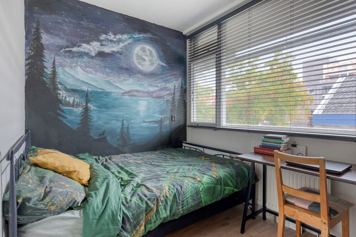 Foto 27 van Adriaan van Bergenstraat 242