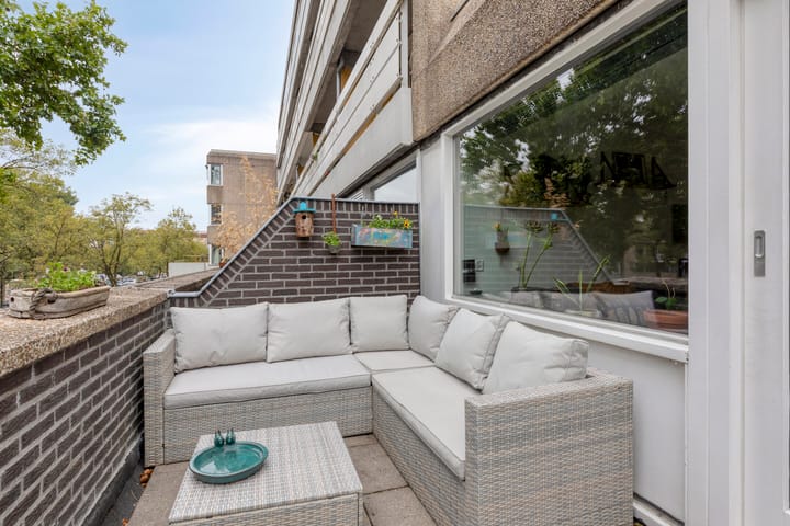 Foto 31 van Adriaan van Bergenstraat 242