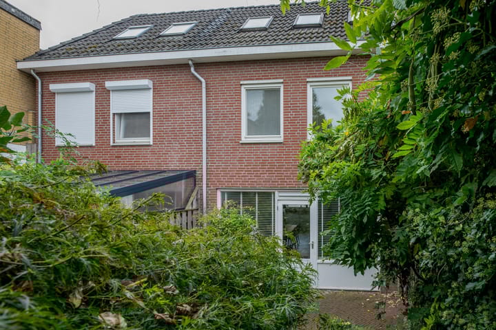 Foto 26 van Hovenstraat 2-B