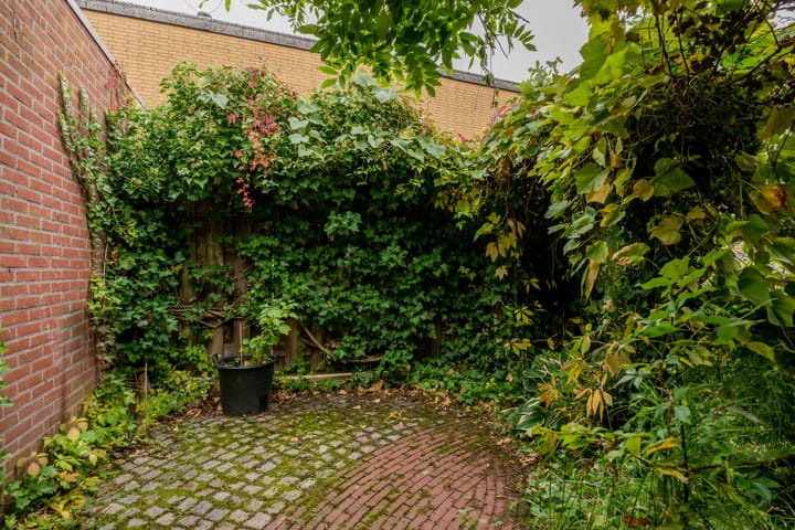 Foto 31 van Hovenstraat 2-B