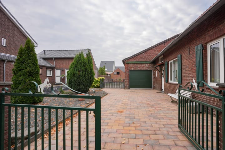 Photo 7 of Echterstraat 36