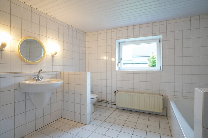 Photo 21 of Echterstraat 36