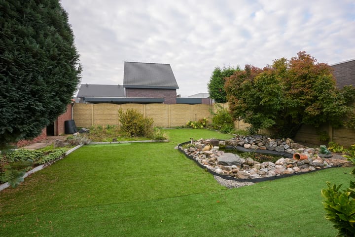 Photo 25 of Echterstraat 36