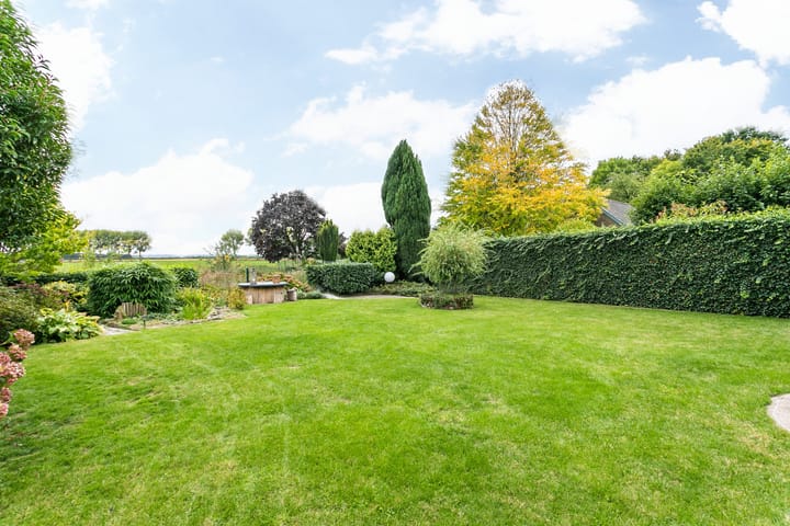 Foto 25 van Maarweg 21