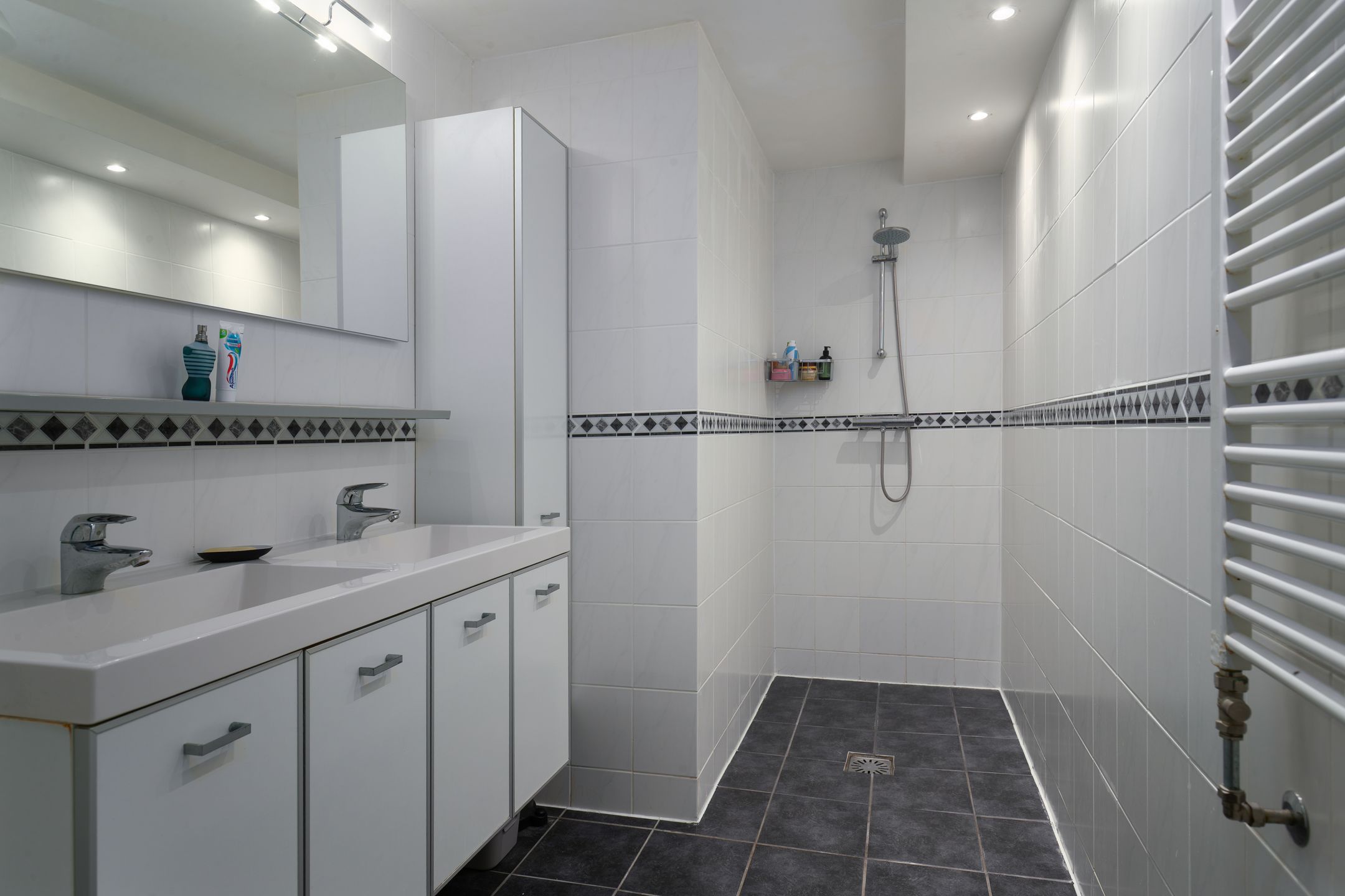 Foto 24 van Friesestraatweg 16-2A