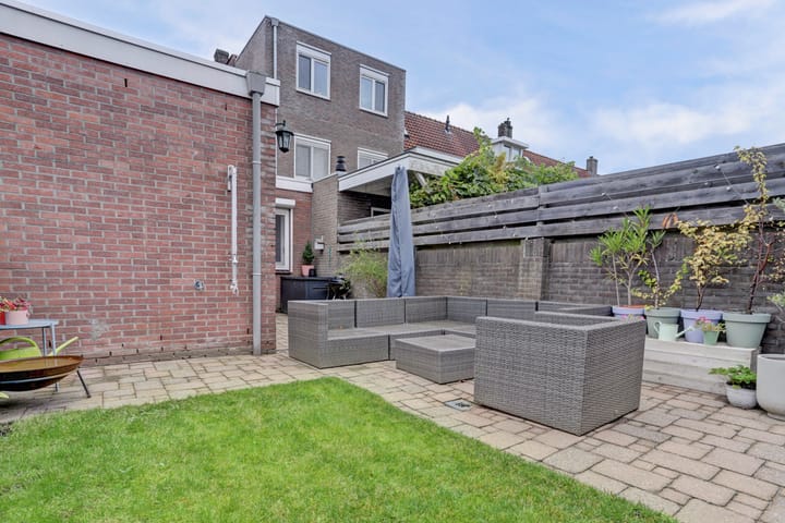 Foto 29 van Banningstraat 9