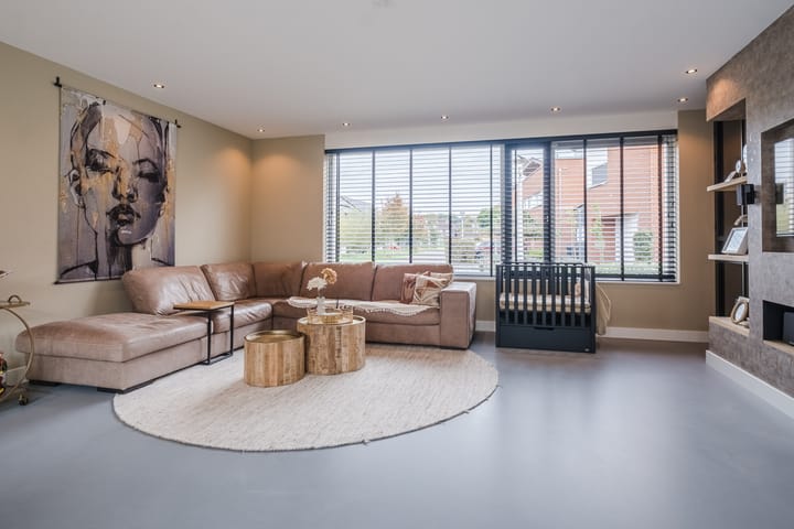 Foto 2 van Hellebaard 1