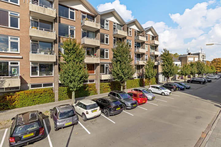 Foto 8 van Valkenstraat 15-A