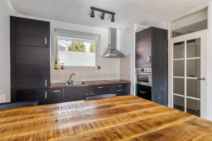 Foto 37 van Valkenstraat 15-A