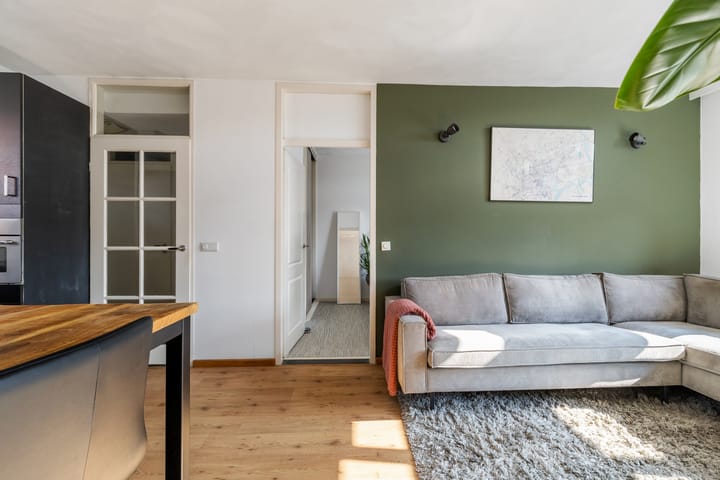 Foto 42 van Valkenstraat 15-A