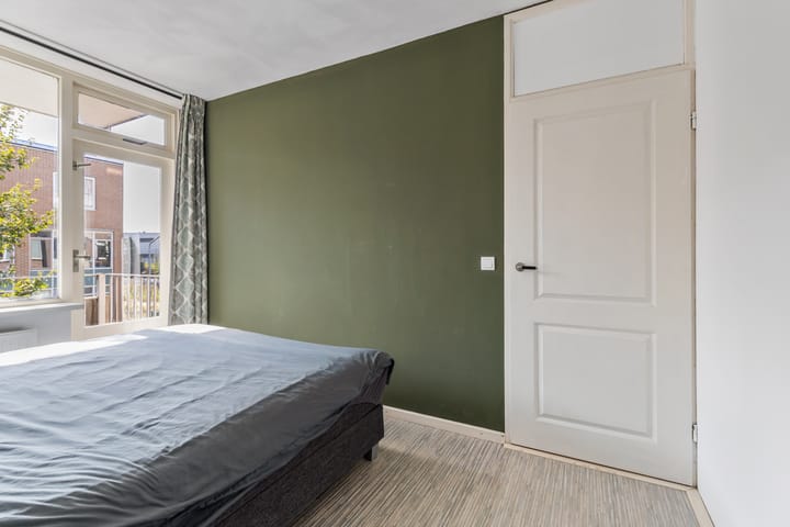 Foto 47 van Valkenstraat 15-A