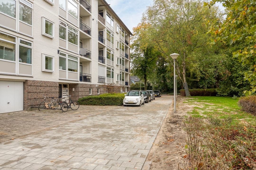 Photo 7 of St Plechelmuspad 9