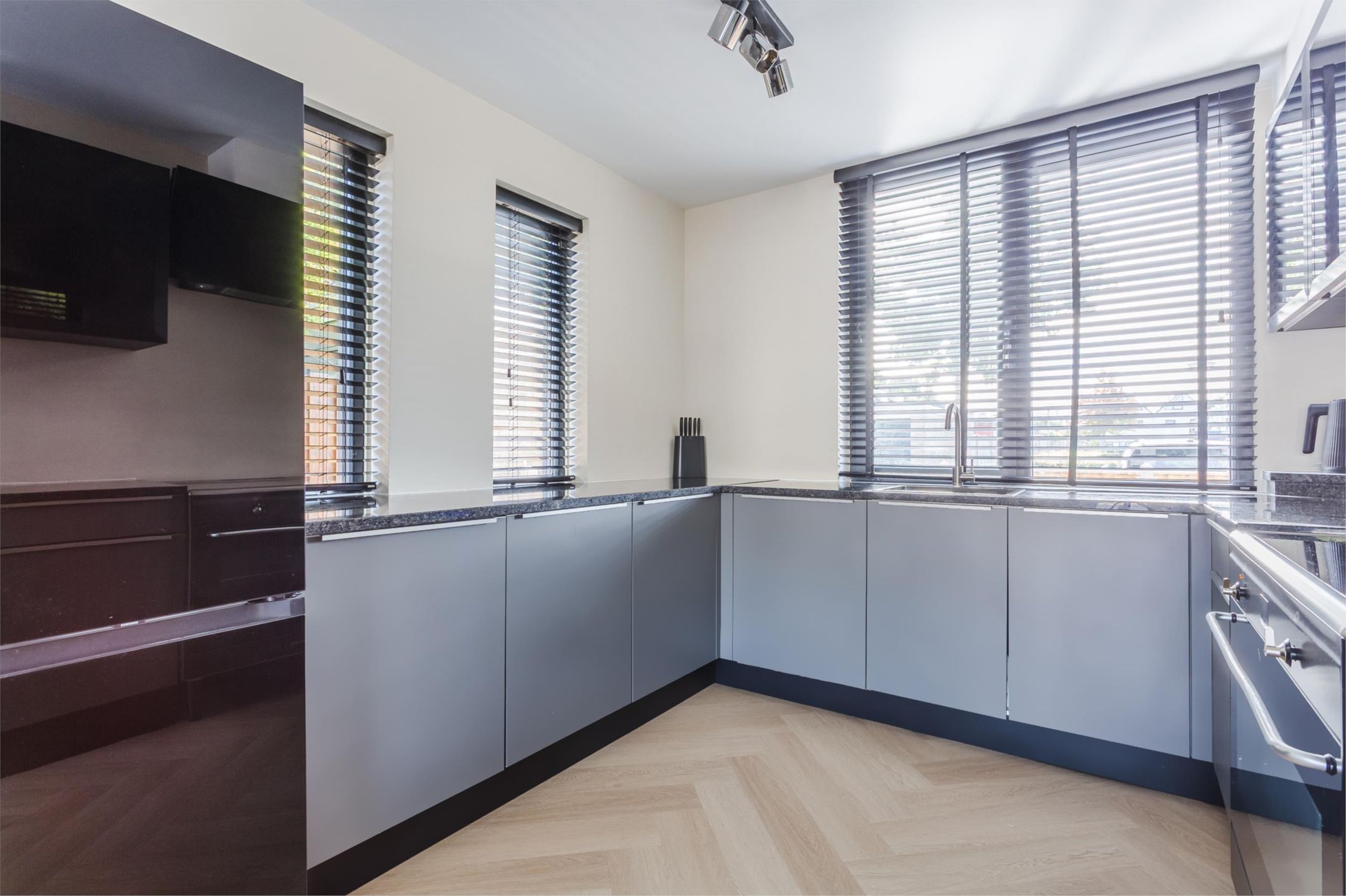 Foto 15 van H.J.A. Hovens Grevestraat 2