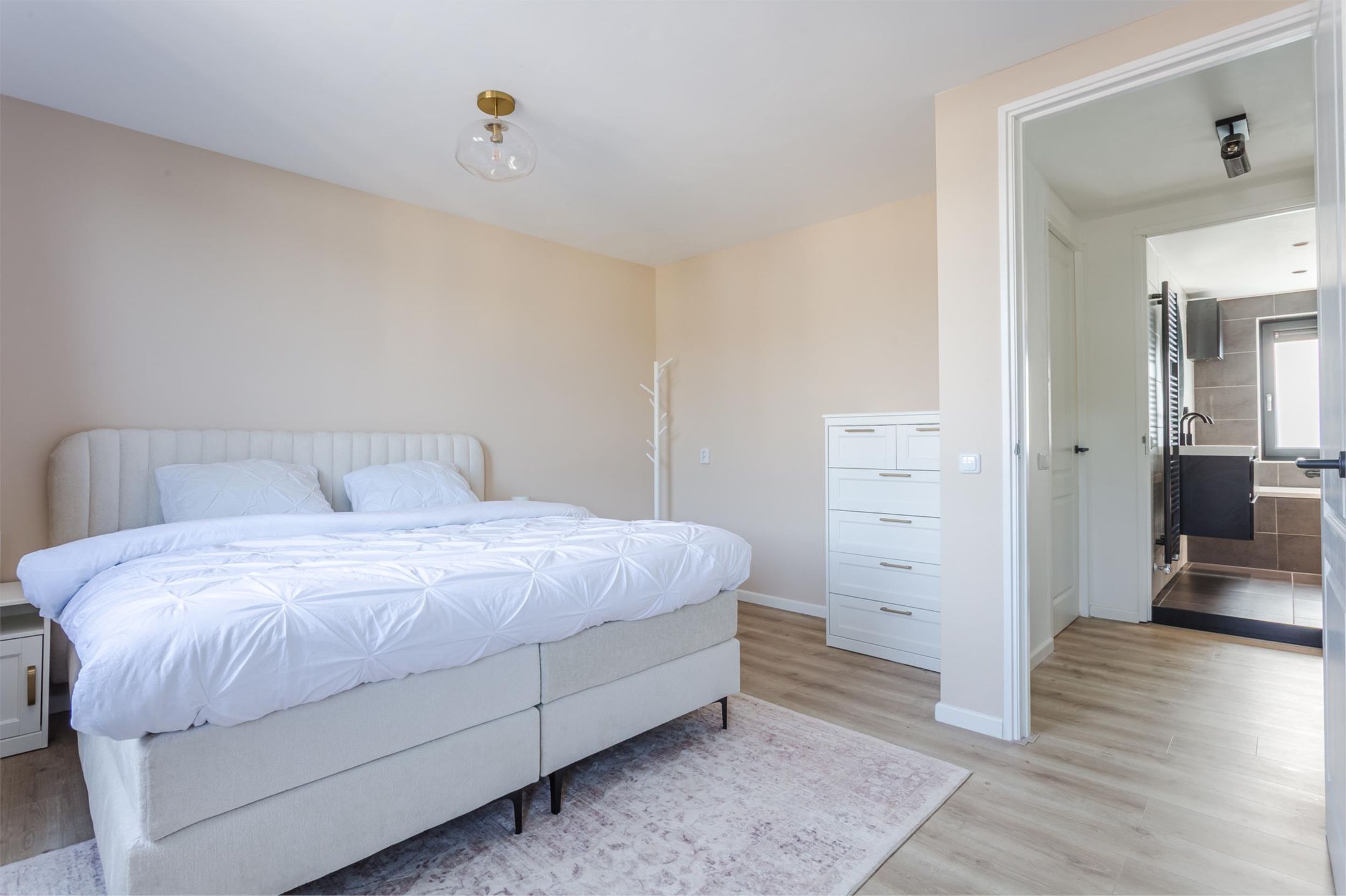 Foto 18 van H.J.A. Hovens Grevestraat 2