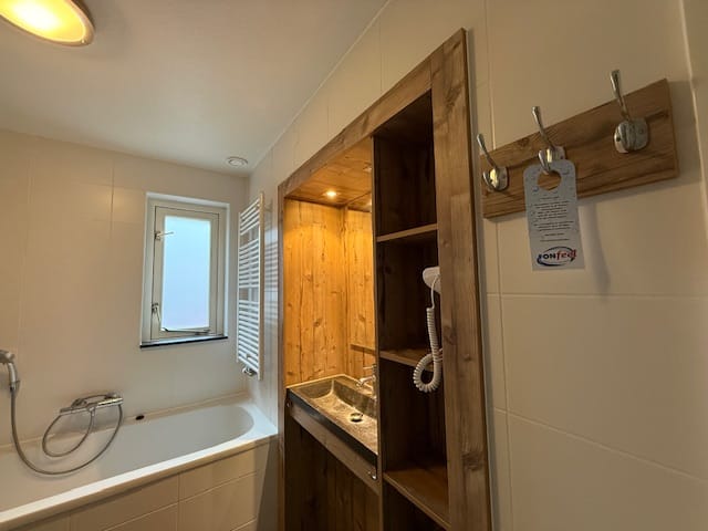 Photo 10 of Westelbeersedijk 6-R92