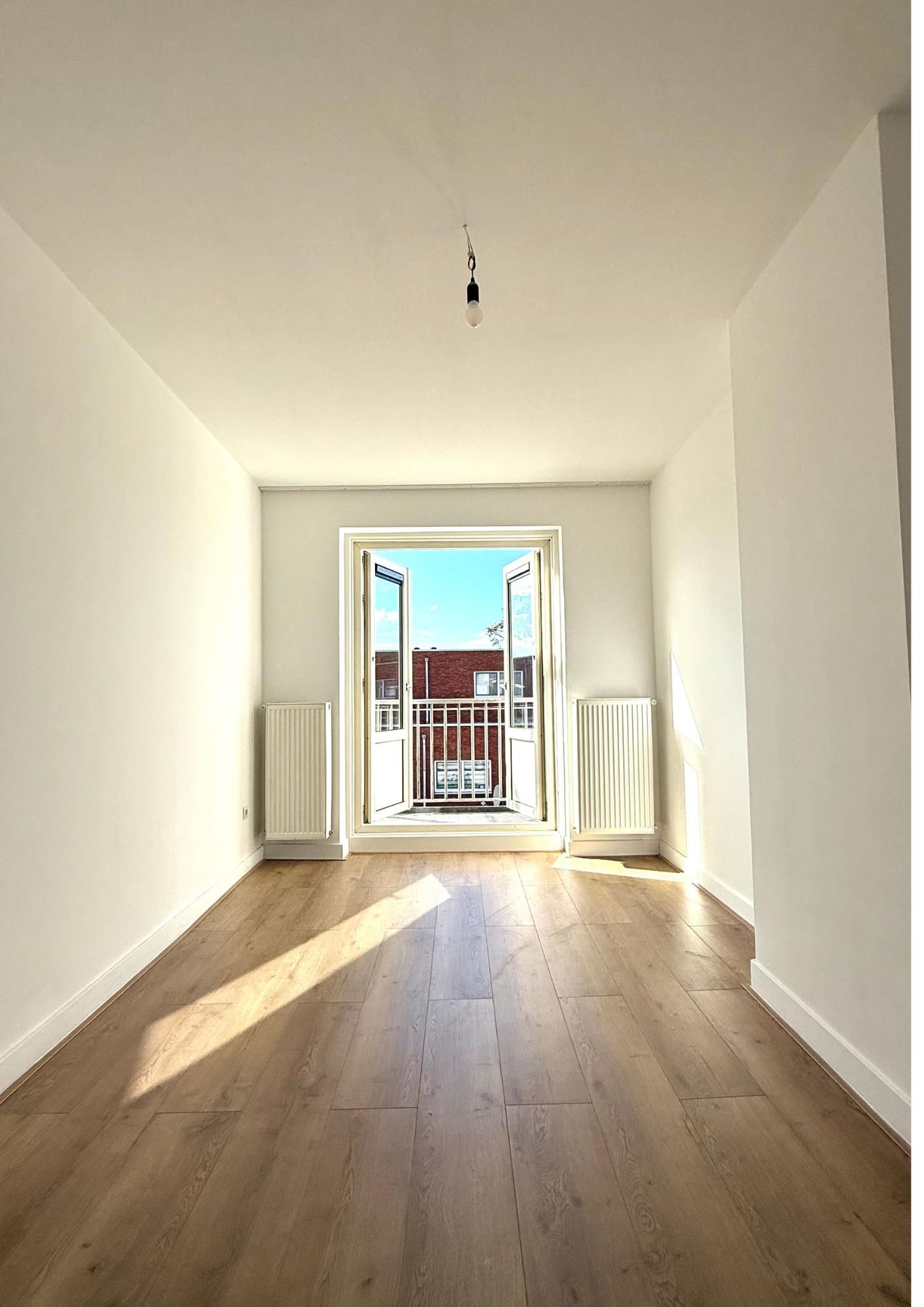 Photo 12 of Schalk Burgerstraat 273