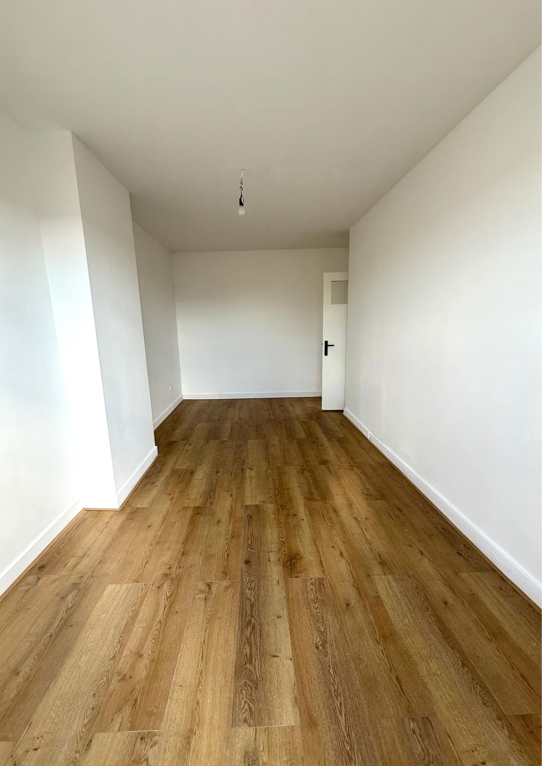 Photo 13 of Schalk Burgerstraat 273