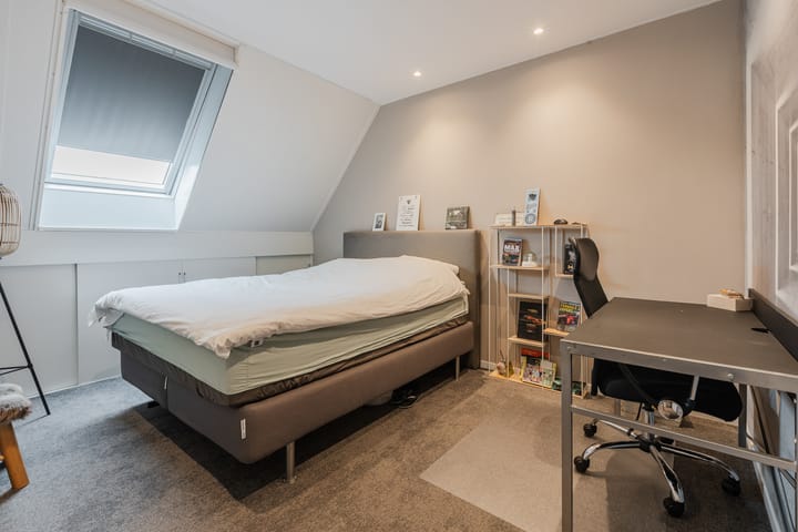 Foto 25 van Sluisstraat 95