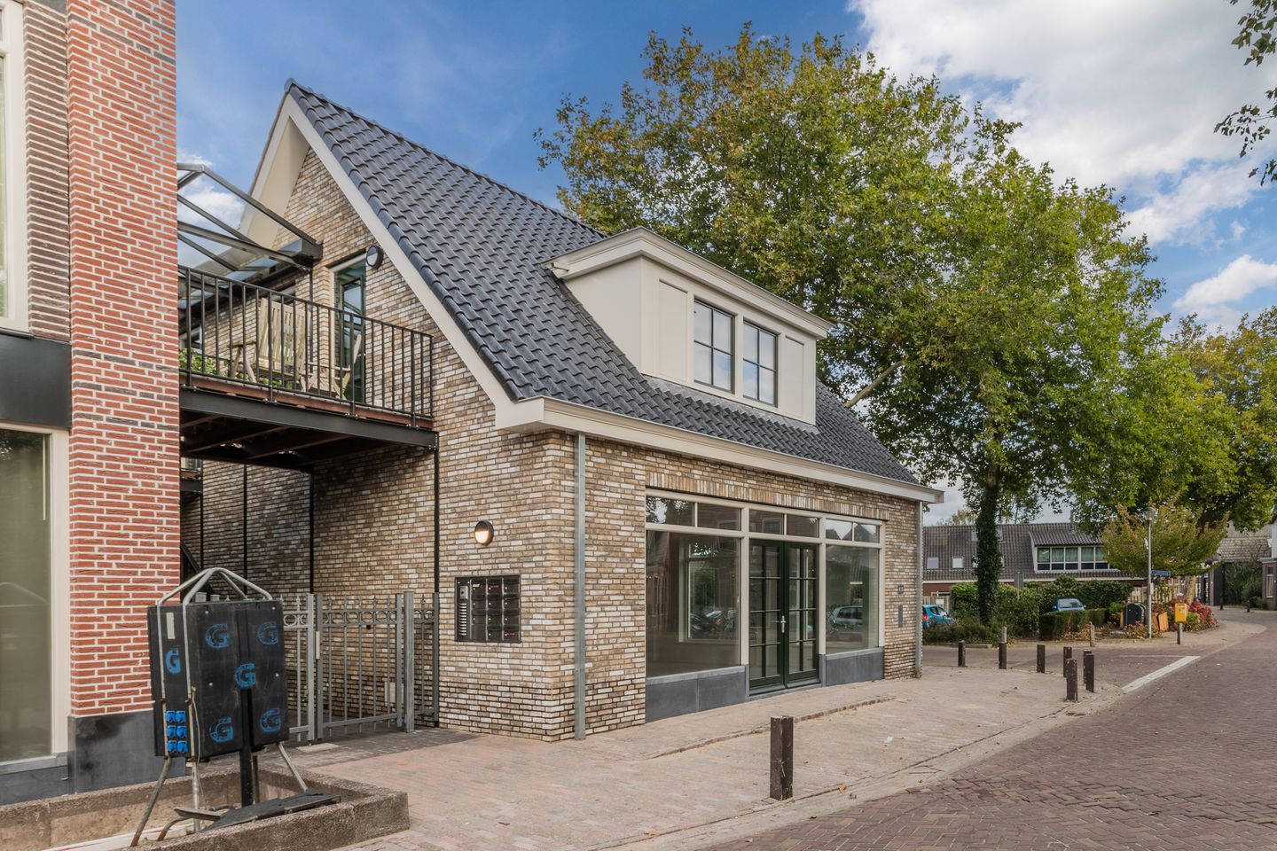 View photo 3 of Dorpsstraat 435