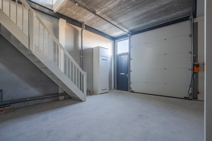 Ringoven 18-F, Arnhem