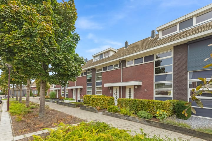 Foto 25 van Linnaeuslaan 9